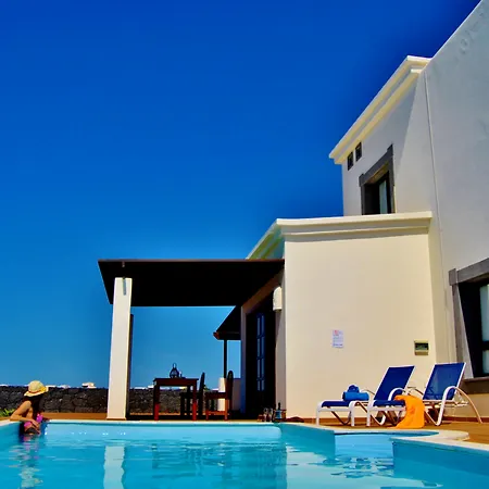 Villa Coral Deluxe