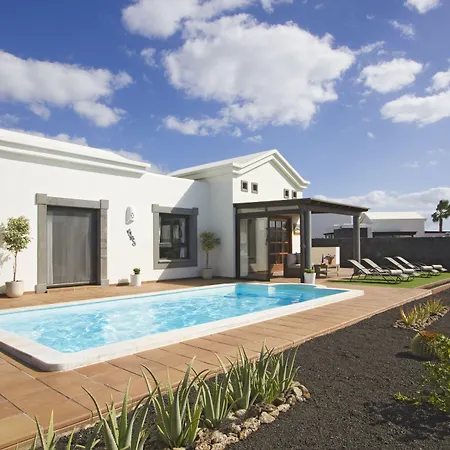 Coral Deluxe וילה *