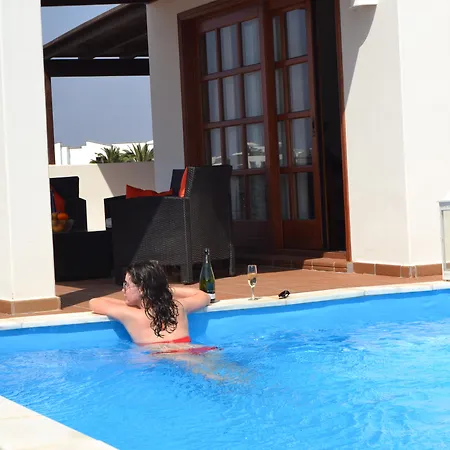 Coral Deluxe * Playa Blanca